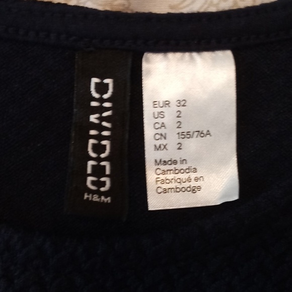 Dark Navy Ruffled Bodycon Dress - Picture 3 of 8